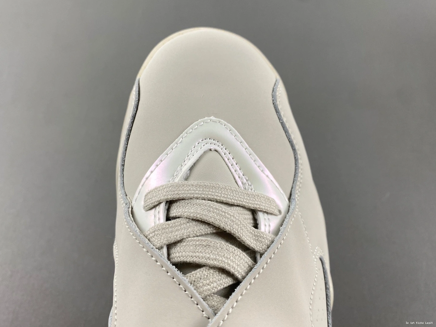 Champagne Men's Jordan Retro 8 - 832821-030 0923